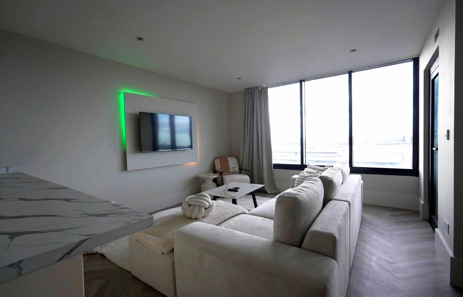 Novu Apartments Liverpool Waterfront Extérieur photo
