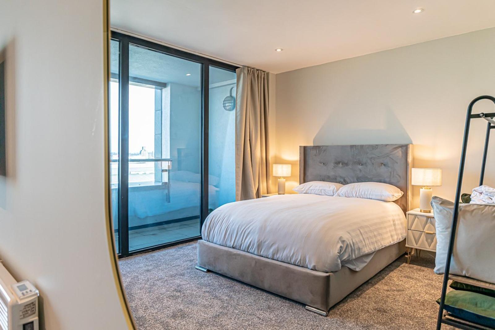 Novu Apartments Liverpool Waterfront Extérieur photo